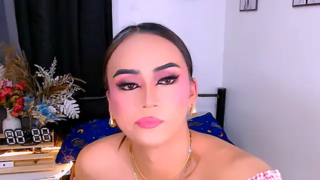 Snapshot of Zialustts chatting on 03/08/26, 04:11 Zialustts online show from 03/08/26, 04:11