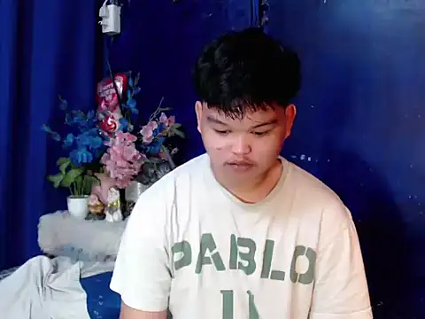 Reynelcock online show from 02/11/26, 05:40