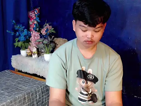 Reynelcock online show from 02/26/26, 05:01