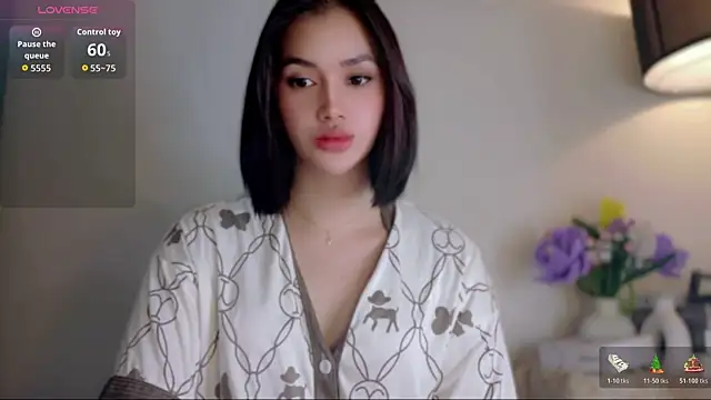 Snapshot of anna_lala7 chatting on 05/13/26, 10:56 anna lala7 online show from 05/13/26, 10:56