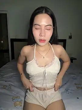 -katinat- online show from 09/28/25, 01:27