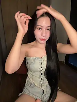 Snapshot of -katinat- chatting on 04/03/26, 11:08 -katinat- online show from 04/03/26, 11:08