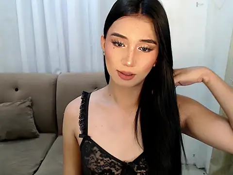 Snapshot of yourfuckingtrisha chatting on 10/01/25, 03:56 yourfuckingtrisha online show from 10/01/25, 03:56