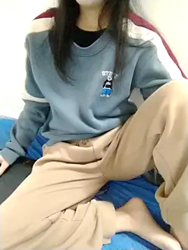 Kembong01 online show from 03/17/26, 10:02