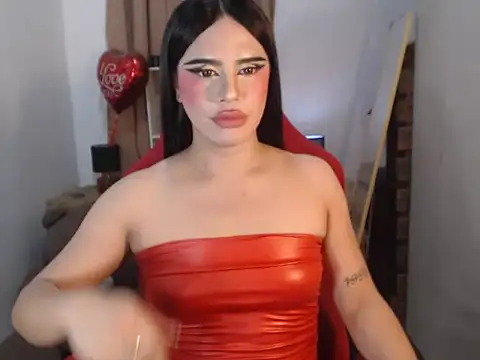 Snapshot of RebeccaTs chatting on 04/23/26, 04:42 RebeccaTs online show from 04/23/26, 04:42