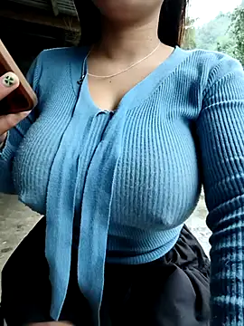 Snapshot of Rubyy_Nk chatting on 03/22/26, 12:47 Rubyy Nk online show from 03/22/26, 12:47