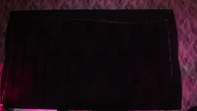 wensheng  online show from 09/24/25, 07:06