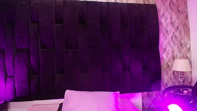 wensheng  online show from 09/26/25, 07:18