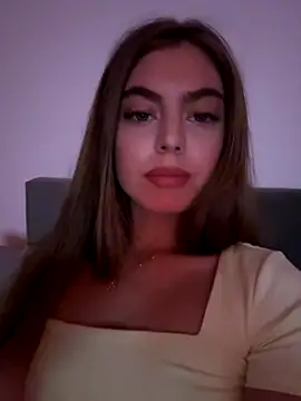 Snapshot of YoungLeo2006 chatting on 10/01/25, 06:14 YoungLeo2006 online show from 10/01/25, 06:14