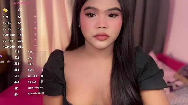 ursweet sofia online show from 06/26/26, 06:12