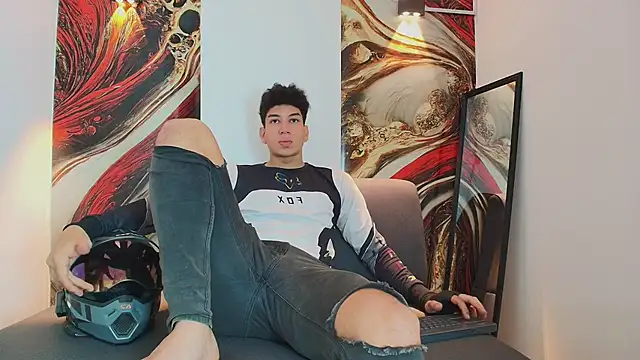 Snapshot of ALAN_REDINGER chatting on 11/30/25, 01:15 ALAN REDINGER online show from 11/30/25, 01:15