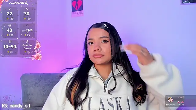 Snapshot of Shophie_thoopson chatting on 03/22/26, 02:26 Shophie thoopson online show from 03/22/26, 02:26