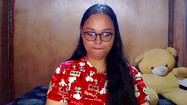  Lylia online show from 10/01/25, 01:00