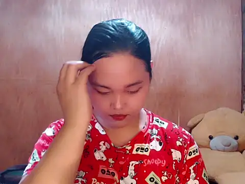  Lylia online show from 04/19/26, 04:45