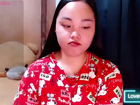 Snapshot of _Lylia chatting on 07/15/26, 02:50 Lylia online show from 07/15/26, 02:50
