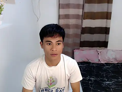ideal twink online show from 01/06/26, 03:38