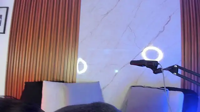 Snapshot of luixdust_ chatting on 10/13/25, 09:37 luixdust online show from 10/13/25, 09:37