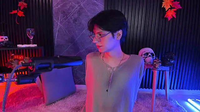 Snapshot of luixdust_ chatting on 10/22/25, 04:02 luixdust online show from 10/22/25, 04:02