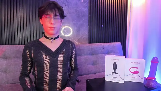 Snapshot of luixdust_ chatting on 11/04/25, 05:28 luixdust online show from 11/04/25, 05:28