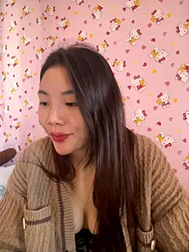 Snapshot of D2sweet chatting on 11/20/25, 06:24 D2sweet online show from 11/20/25, 06:24