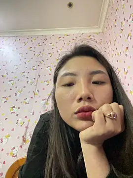 Snapshot of D2sweet chatting on 11/28/25, 03:47 D2sweet online show from 11/28/25, 03:47