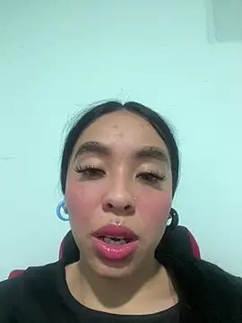 Xiiki online show from 05/14/26, 03:46