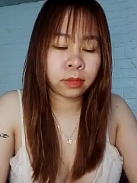 Chinh-Trinh online show from 02/04/26, 04:13