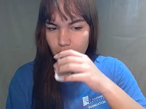 Enchantress Magdalena online show from 04/01/26, 02:36