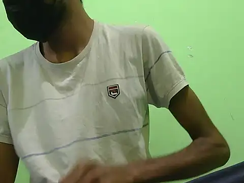 Snapshot of rockyy23boy chatting on 10/11/25, 06:56 rockyy23boy online show from 10/11/25, 06:56