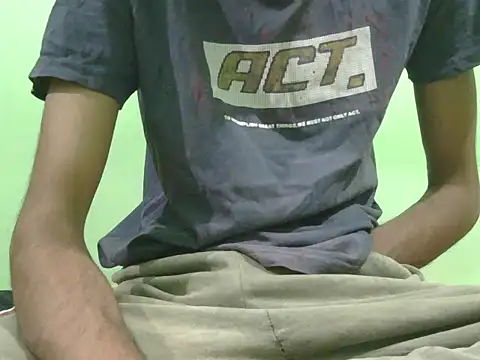 rockyy23boy online show from 12/21/25, 04:03