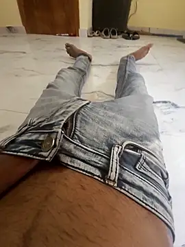 Snapshot of rockyy23boy chatting on 04/14/26, 06:08 rockyy23boy online show from 04/14/26, 06:08