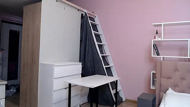 alice and jonathan online show from 03/25/26, 05:35