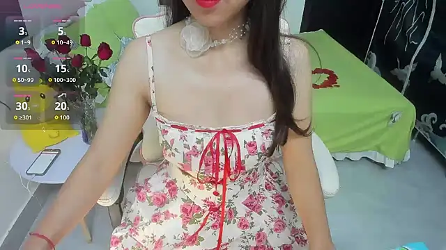 Snapshot of LuckyBabe_new01 chatting on 10/20/25, 03:12 LuckyBabe new01 online show from 10/20/25, 03:12