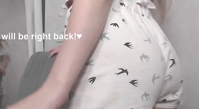 cute elfy  online show from 01/17/26, 02:33