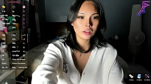 Snapshot of Griselda_beatriz3 chatting on 11/24/25, 08:03 Griselda beatriz3 online show from 11/24/25, 08:03