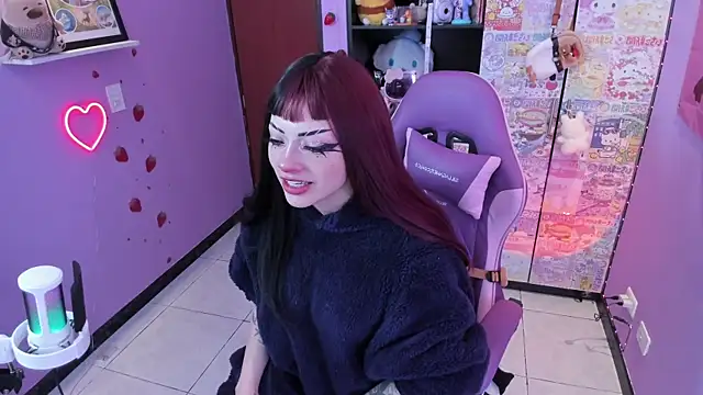 Vero Osb  online show from 11/26/25, 12:11