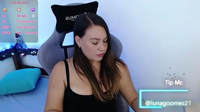 Luna-Gomez online show from 09/23/25, 01:47