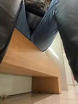 Snapshot of Isabella21_ chatting on 04/05/26, 03:15 Isabella21 online show from 04/05/26, 03:15