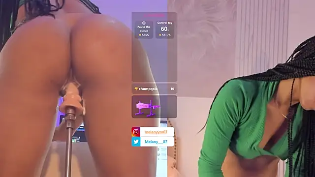 Snapshot of Melany__08 chatting on 10/20/25, 01:11 Melany  08 online show from 10/20/25, 01:11