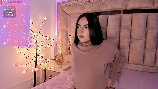 -Melissa online show from 10/23/25, 04:12