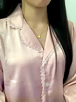 Snapshot of JennyQueen18 chatting on 10/18/25, 03:57 JennyQueen18 online show from 10/18/25, 03:57