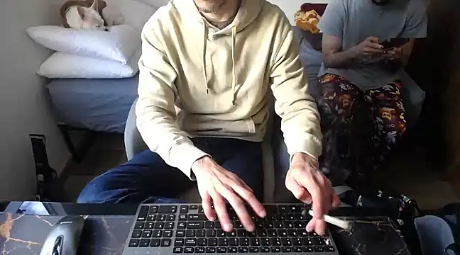 bossking017 online show from 01/30/25, 04:02