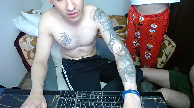 bossking017 online show from 02/10/25, 12:29