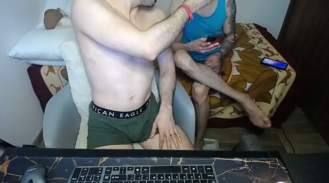 bossking017 online show from 02/11/25, 01:51