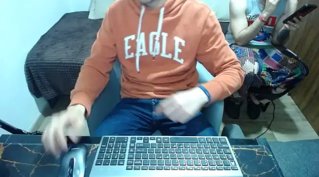 bossking017 online show from 02/16/25, 10:32