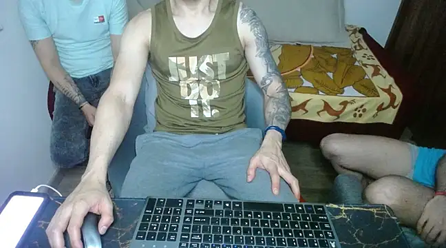 bossking017 online show from 03/14/25, 03:15