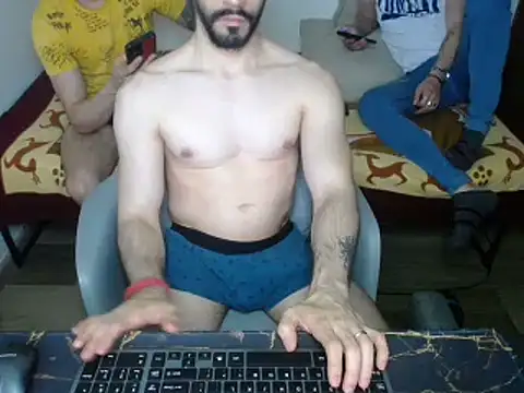 bossking017 online show from 03/23/25, 05:32