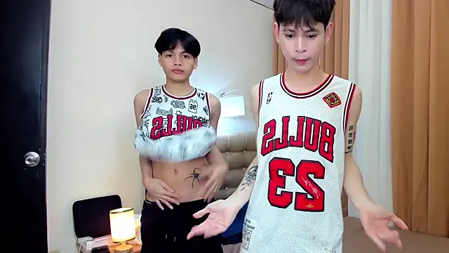 Snapshot of hotfreshdior chatting on 09/13/25, 08:30 hotfreshdior online show from 09/13/25, 08:30