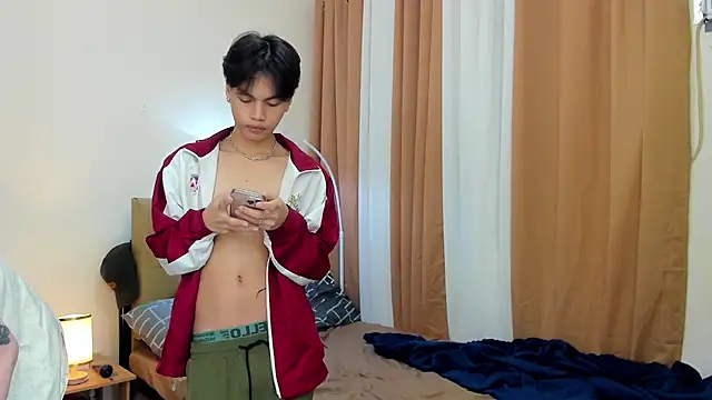 Snapshot of hotfreshdior chatting on 09/19/25, 09:04 hotfreshdior online show from 09/19/25, 09:04