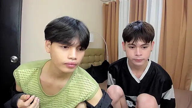 Snapshot of hotfreshdior chatting on 10/06/25, 08:17 hotfreshdior online show from 10/06/25, 08:17